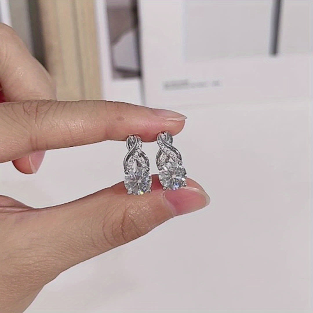 Round Silvery 8mm Moissanite Earrings