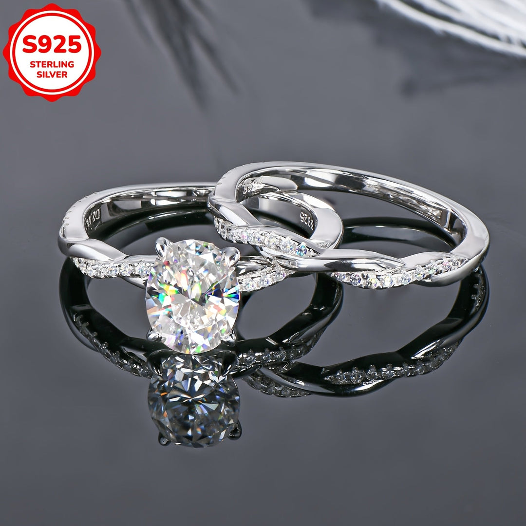 Oval Cut Moissanite Twisted Band Ring Set