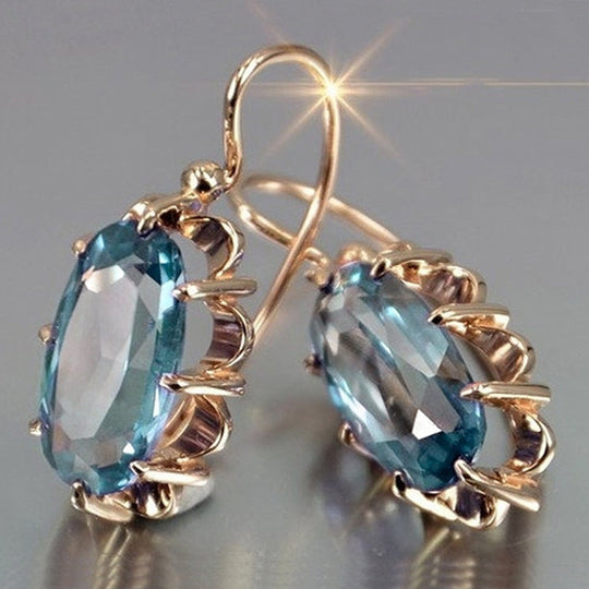 Fashionable Oval Drop Earrings