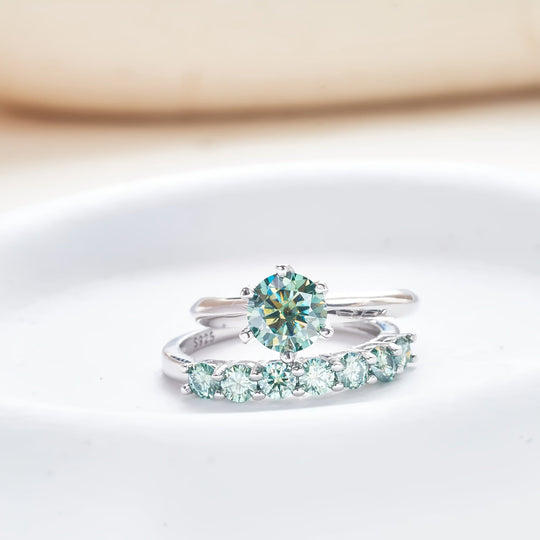 Classic French-Style Stackable Moissanite Ring Set