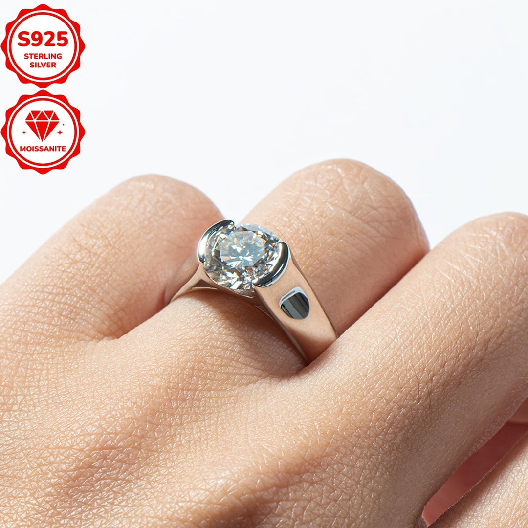Classic Elegant Moissanite Engagement Ring