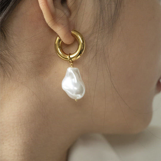 Vintage Pearl Drop Earrings