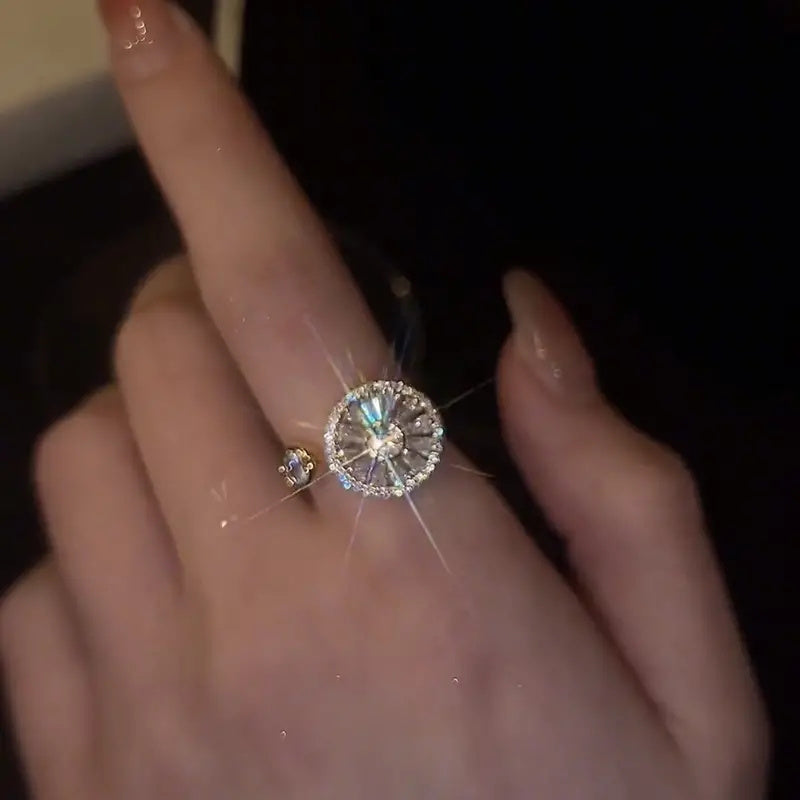 Vintage Style Copper Ring with Synthetic Cubic Zirconia