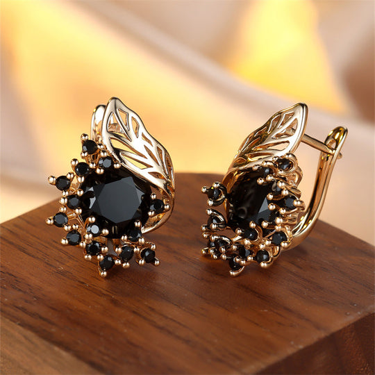 Round Black Stone Floral Earrings