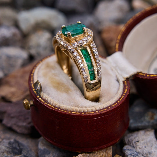 Elegant Green Zirconia Engagement Ring