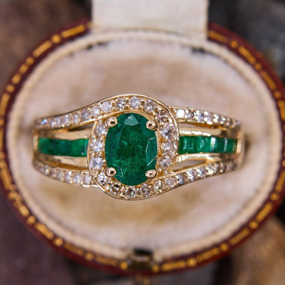 Elegant Green Zirconia Engagement Ring