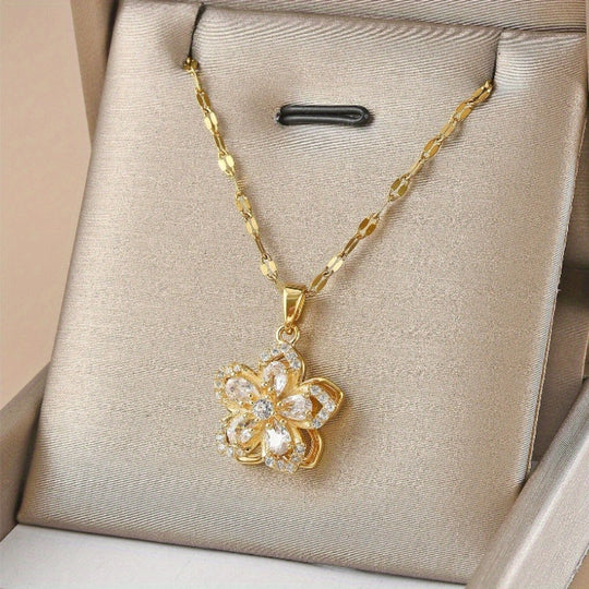 Five-Petal Flower Pendant Necklace