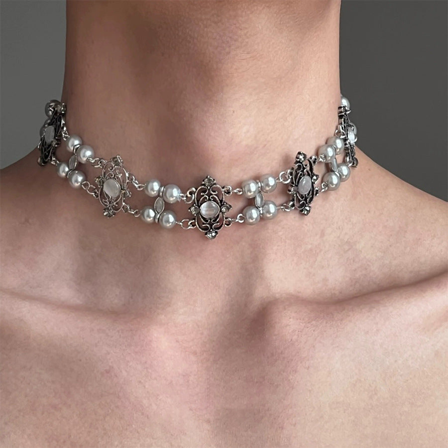 Elegant Pearl Choker Necklace