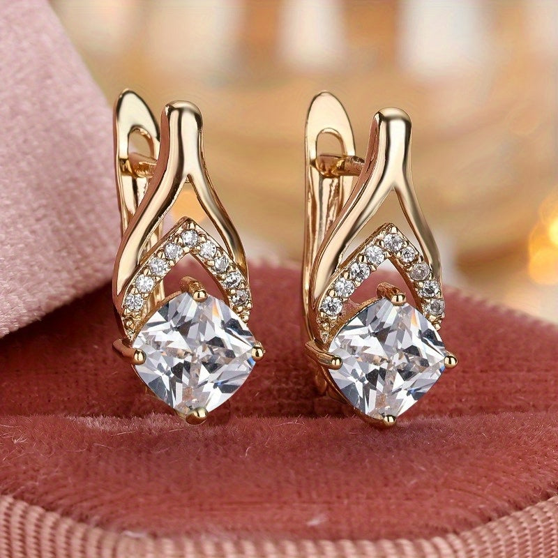 Elegant Golden Drop Earrings