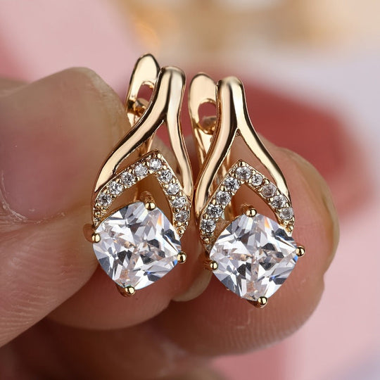 Elegant Golden Drop Earrings