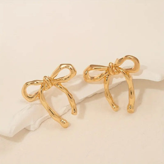 Chic Vintage Bow Earrings