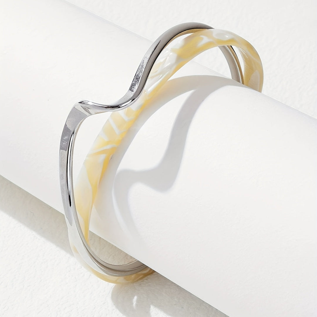 Golden Minimalist Wave Shape Cuff Bangle
