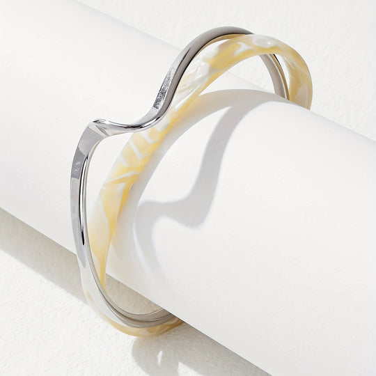 Golden Minimalist Wave Shape Cuff Bangle