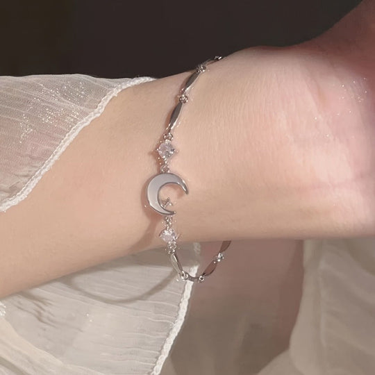 Elegant Star and Moon Zirconia Bracelet