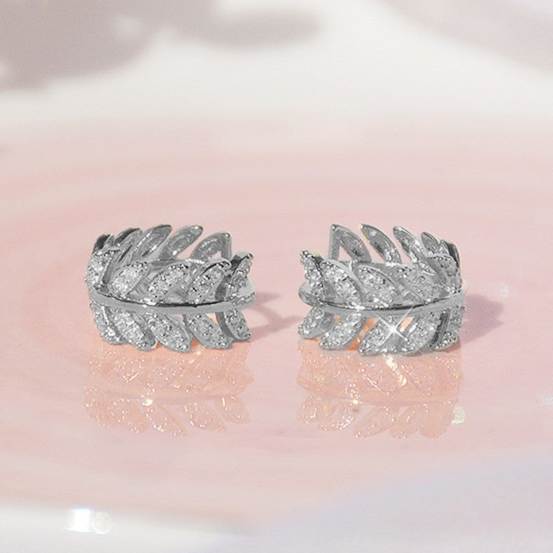 Exquisite Leaf Hoop Earrings