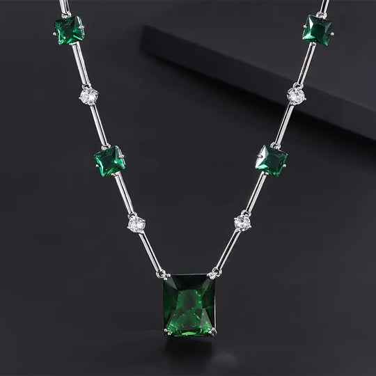 Daphira Verelune Jewelry Set