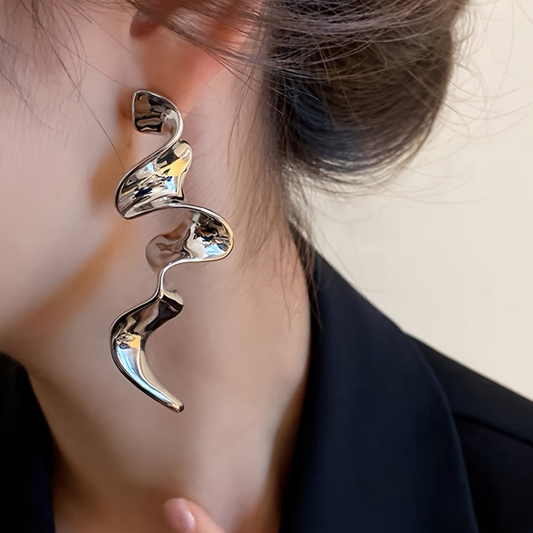Pair Of French Exaggerated Twists Earrings