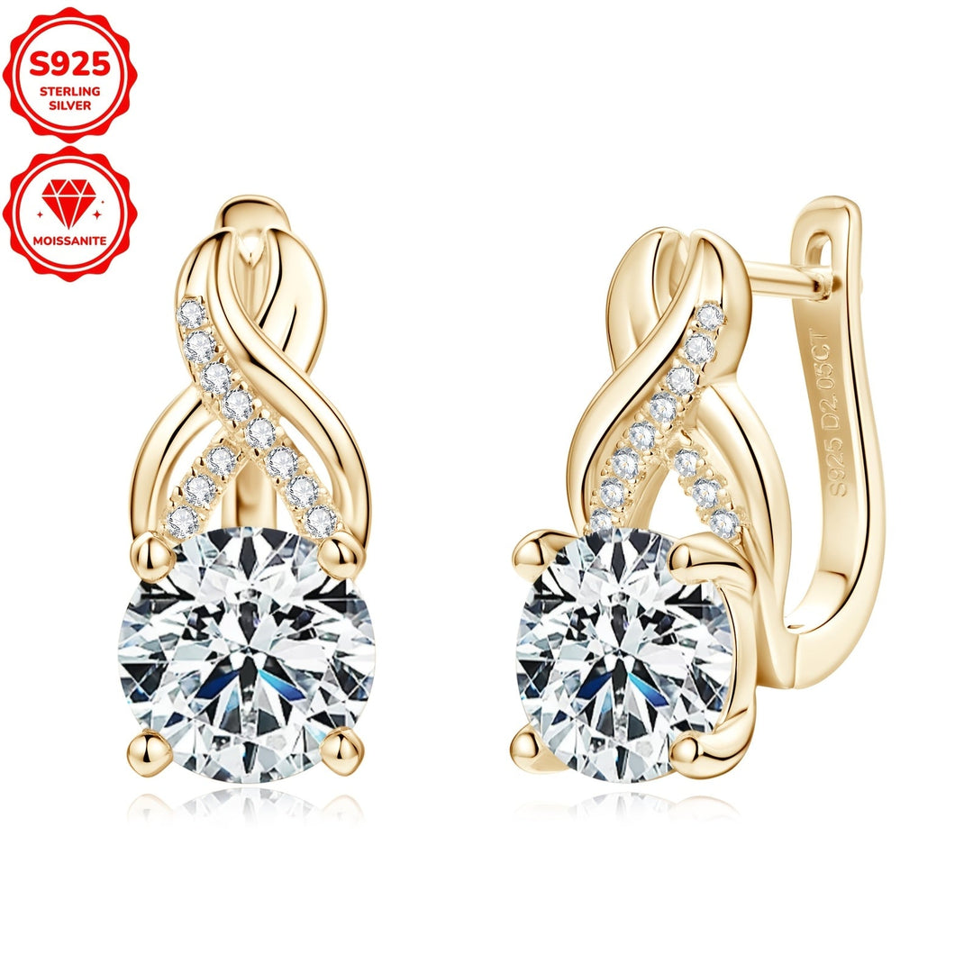 Round Silvery 8mm Moissanite Earrings