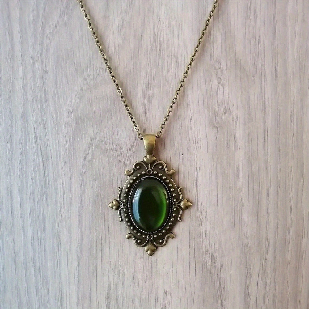 Gothic Retro Pendant Necklace