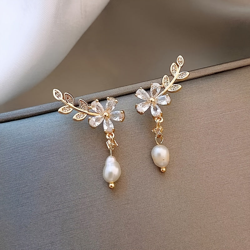 Exquisite Pearl Flower Leaf Drop Earrings