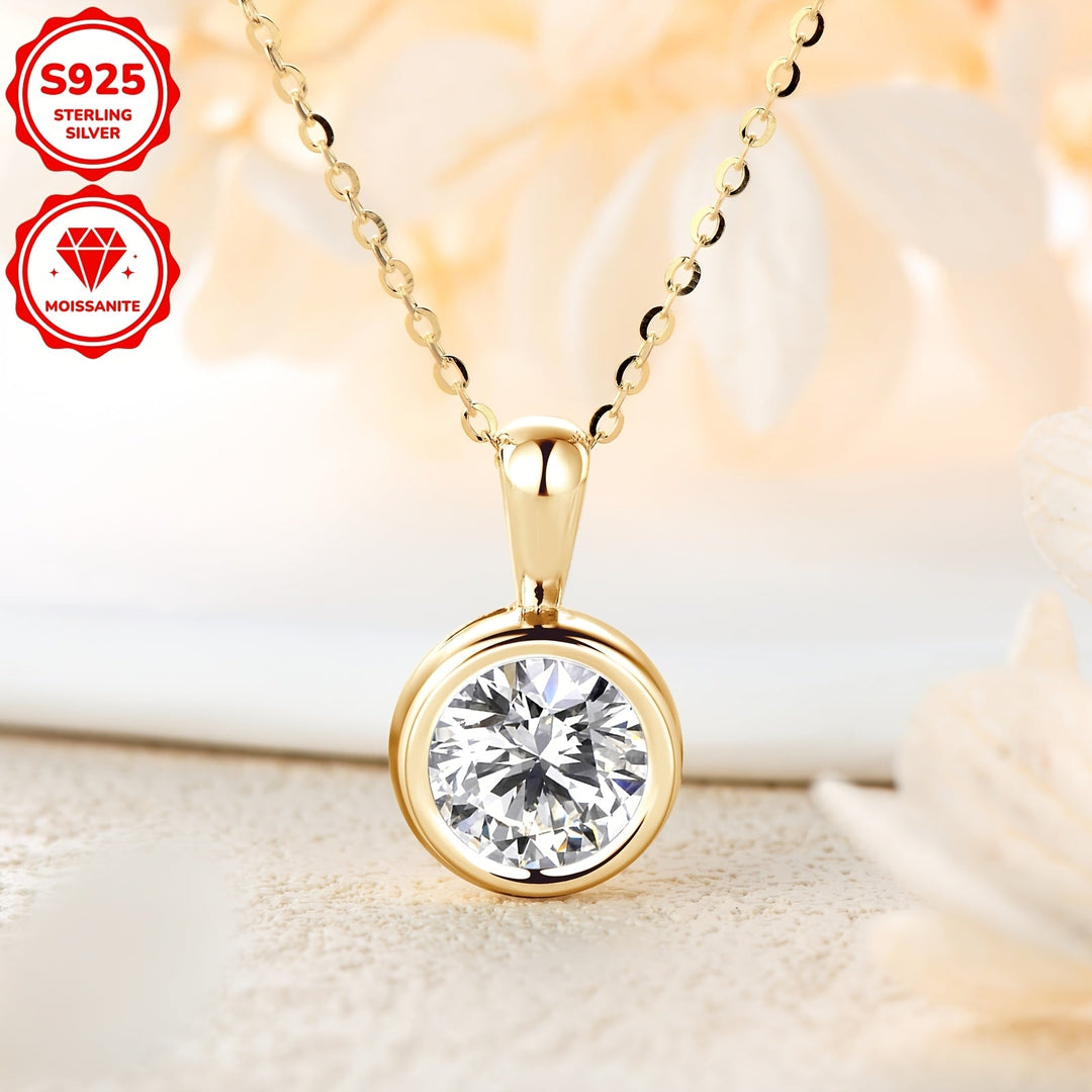 2-Carat 8mm Round Cut Moissanite Pendant Necklace