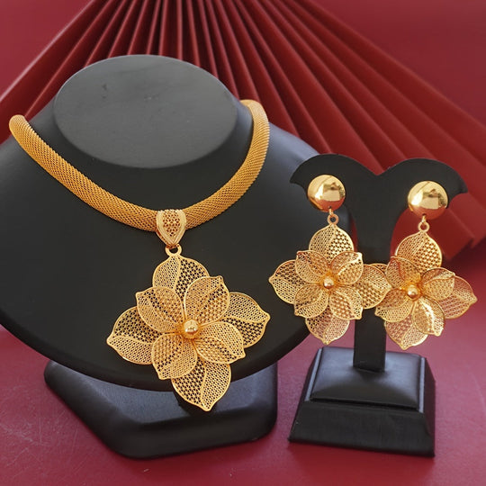Luxury Flower Pendant Necklace & Earrings Set