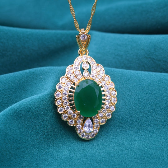 Vintage Elegant Golden Plated Copper Pendant