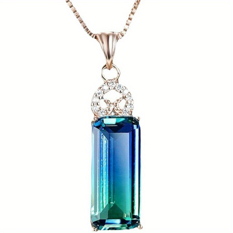 Geometric Heart Zirconia Pendant Necklace