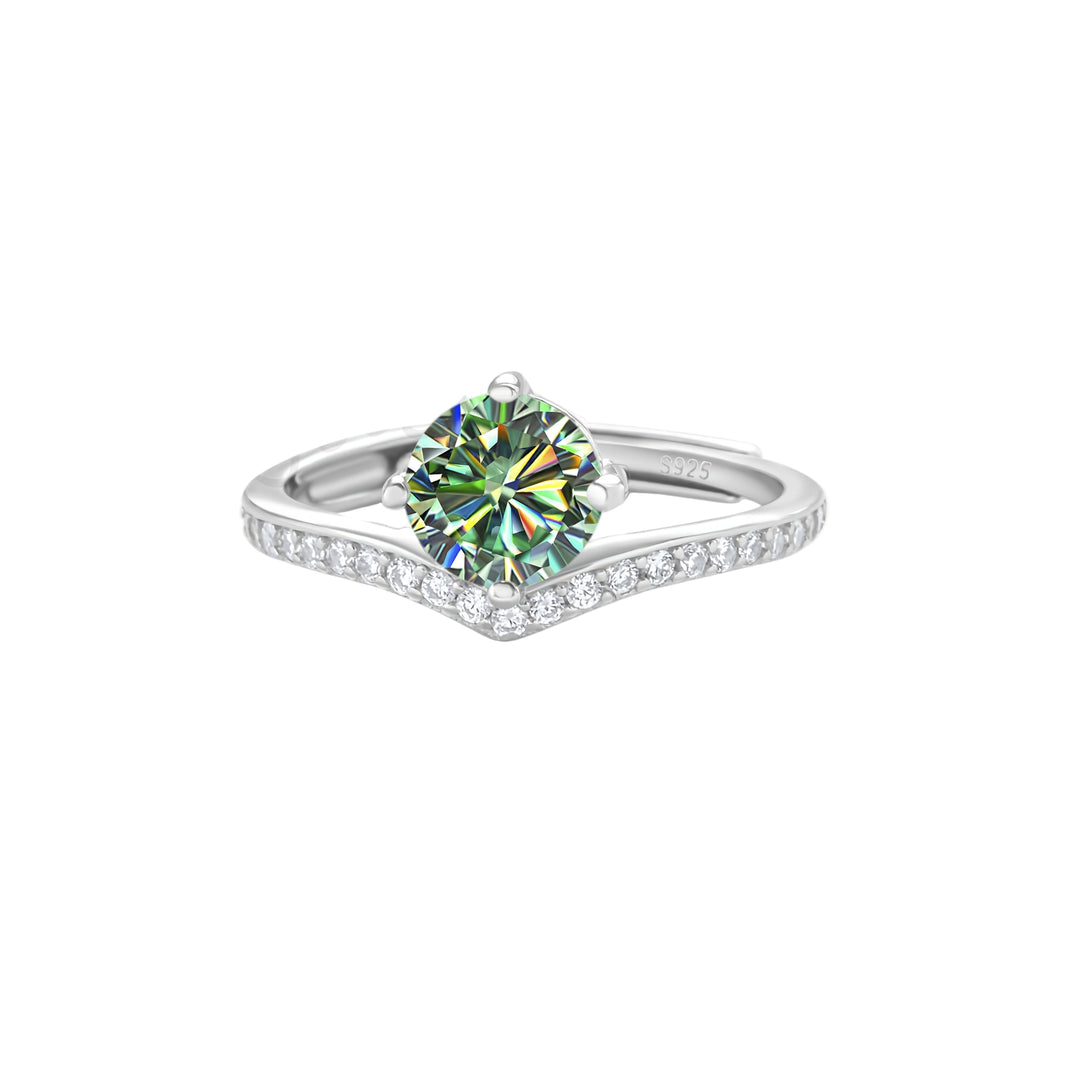 Elegant Round Moissanite Ring
