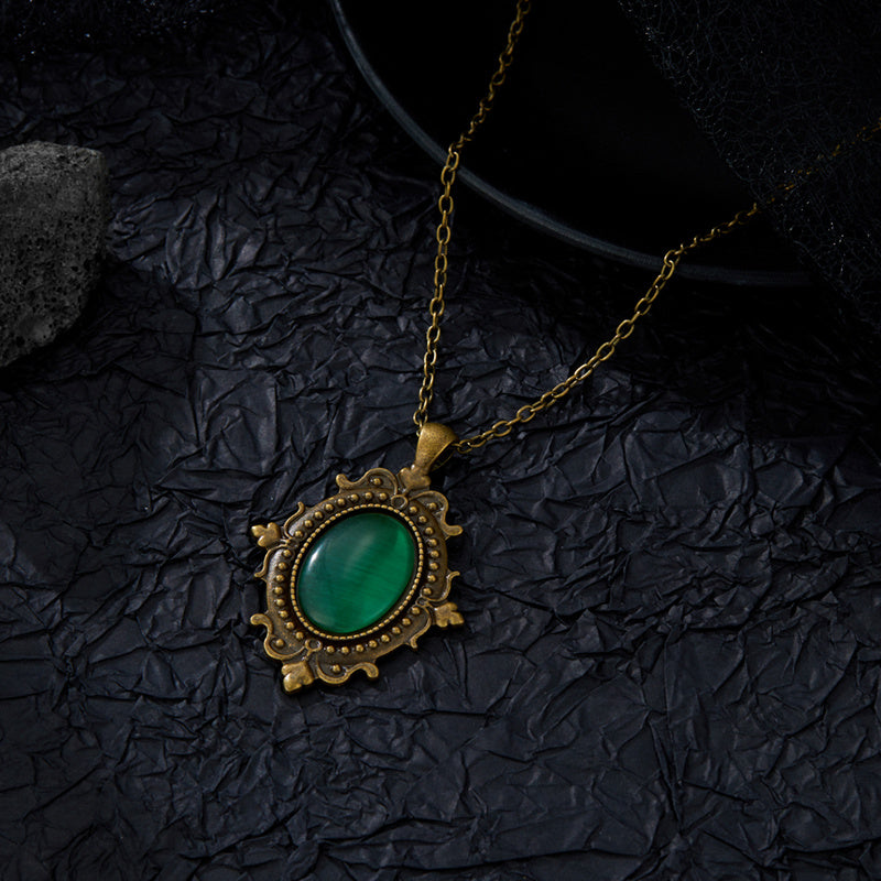 Gothic Retro Pendant Necklace