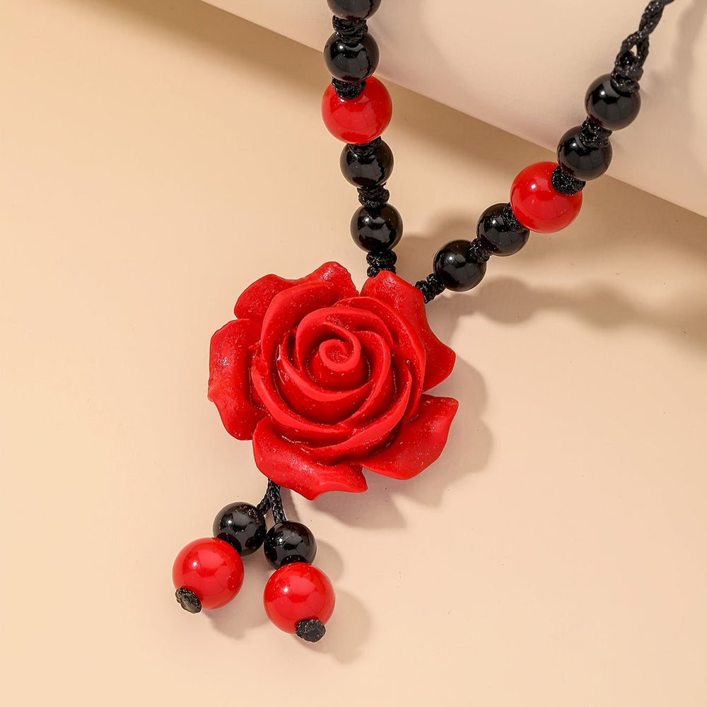 Vintage Elegant Resin Rose Flower Pendant Necklace