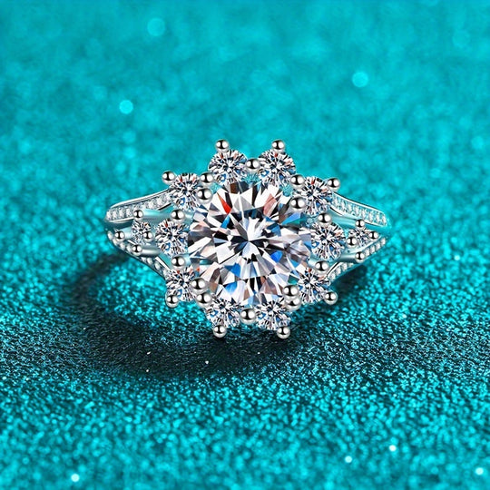 Elegant Moissanite Silver Ring