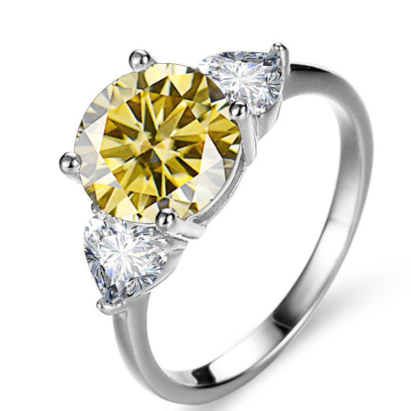 Tancise Luxury Moissanite Ring