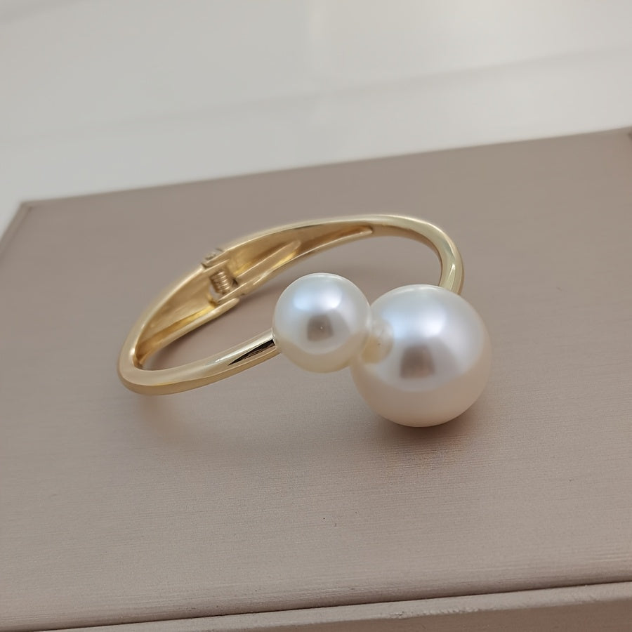 Elegant Golden-Tone Faux Pearl Bracelet
