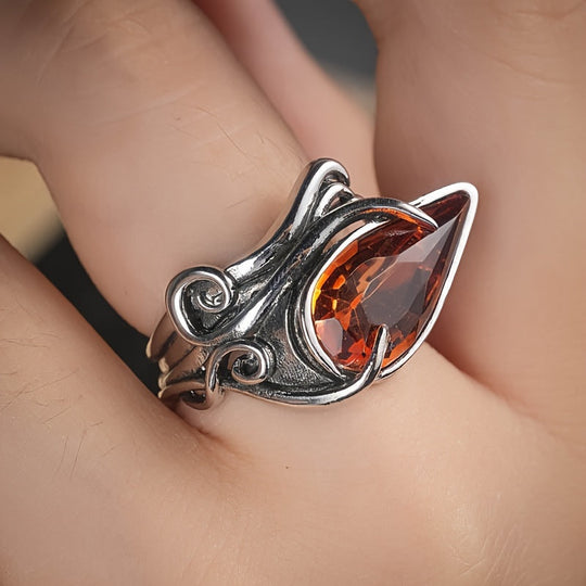 Vintage Irregular Oval Shape Crystal Ring