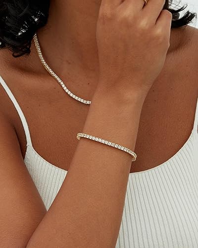 Tennis bracelet