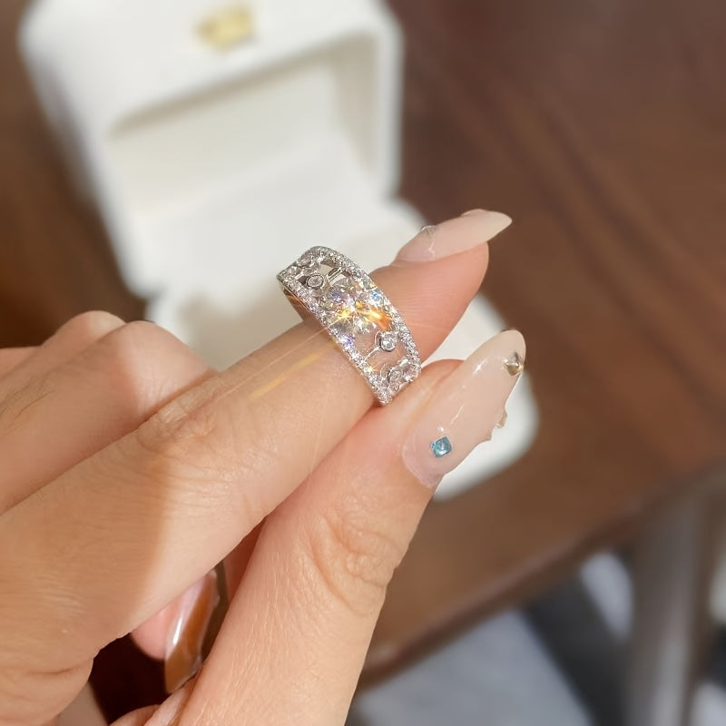Trendy Moissanite Crown Ring