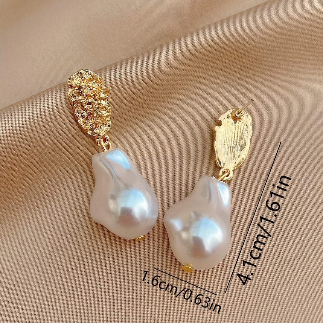 Geometric Irregular Faux Pearl Earrings