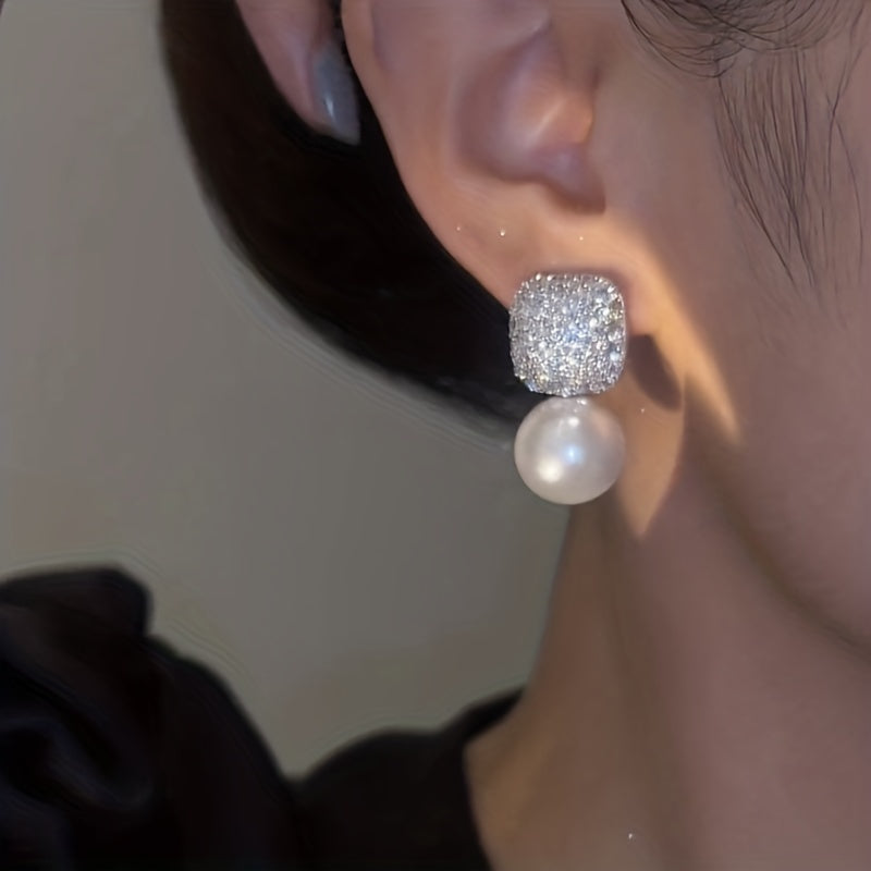 Luxurious Blingbling Square Pendant Earrings