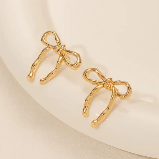 Chic Vintage Bow Earrings