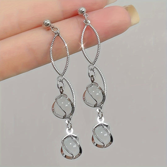Elegant Fashion Draped Earrings