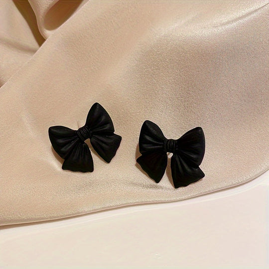 Elegant Black Bow Dangle Earrings