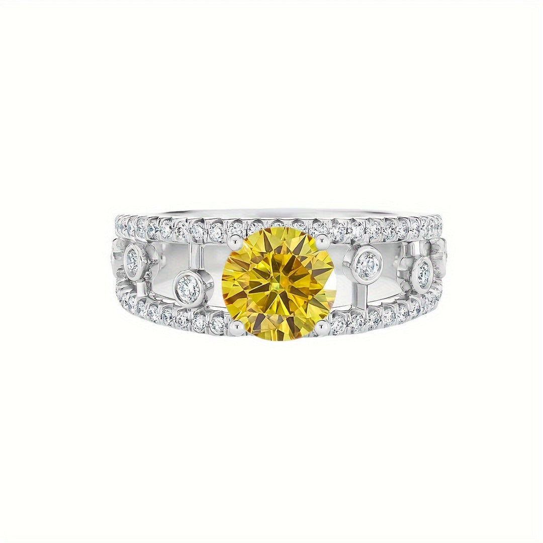 Trendy Moissanite Crown Ring