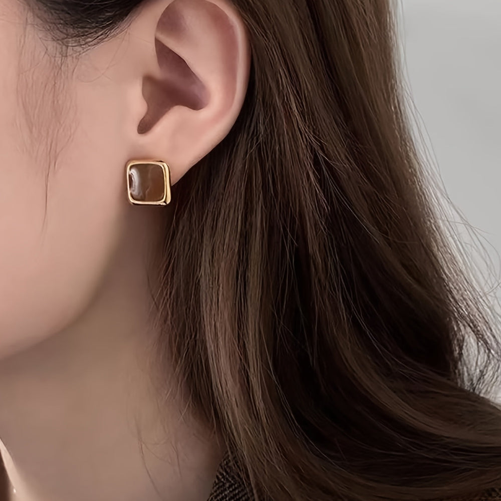 Vintage Elegant Small Square Earrings
