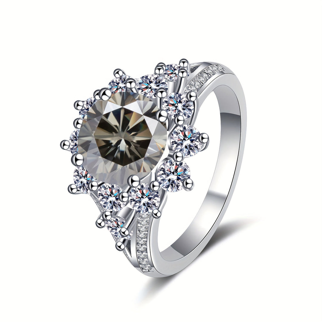 Elegant Moissanite Silver Ring