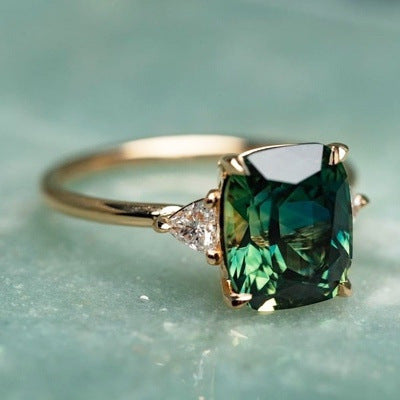Vintage-Inspired Green Gemstone Ring