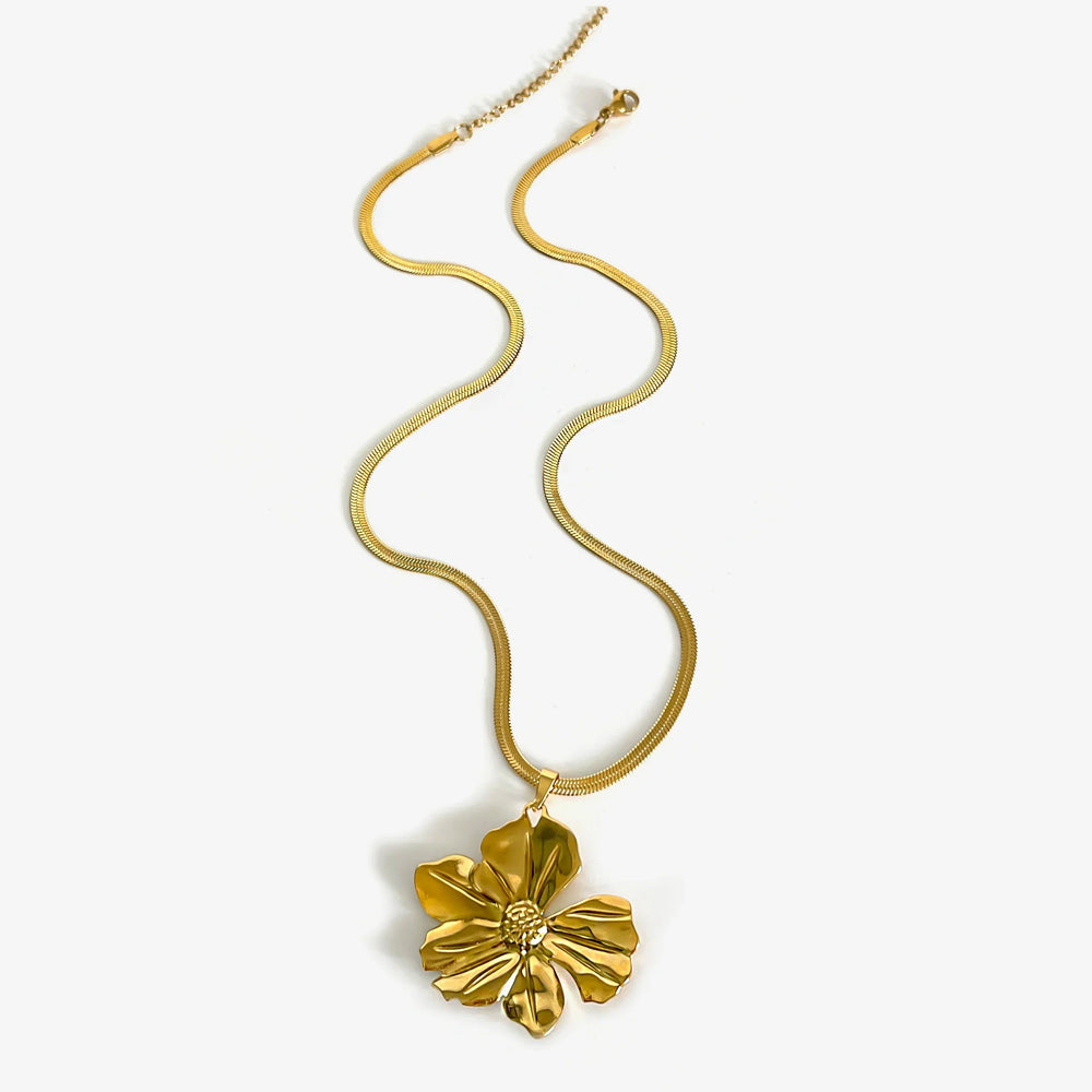 Fiore Pendant Necklace