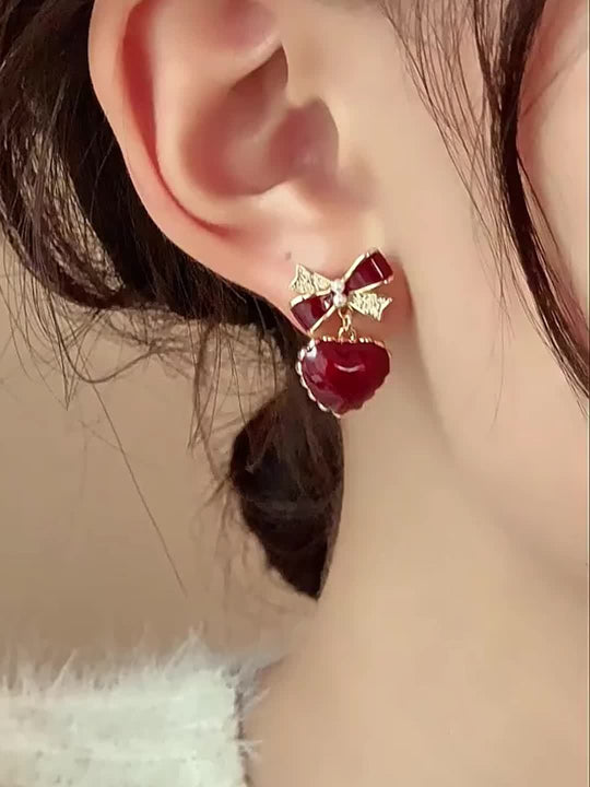 Vintage Chic Elegance Dangle Earrings