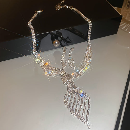 Leaf Pendant Necklace & Earrings