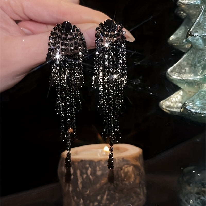 Sparkling Tassel Design Drop Earrings